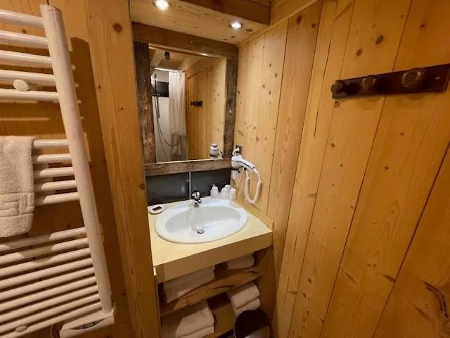 Hotel Le Very Les Saisies 2*,