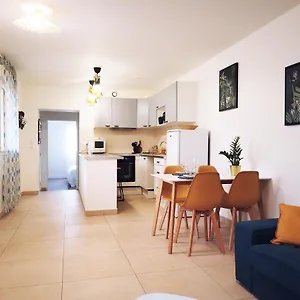 https://lovely-bnb.fr-paris.fr
