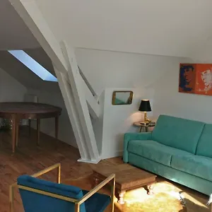 https://le-rooftop-des-halles.biarritzhotels.info